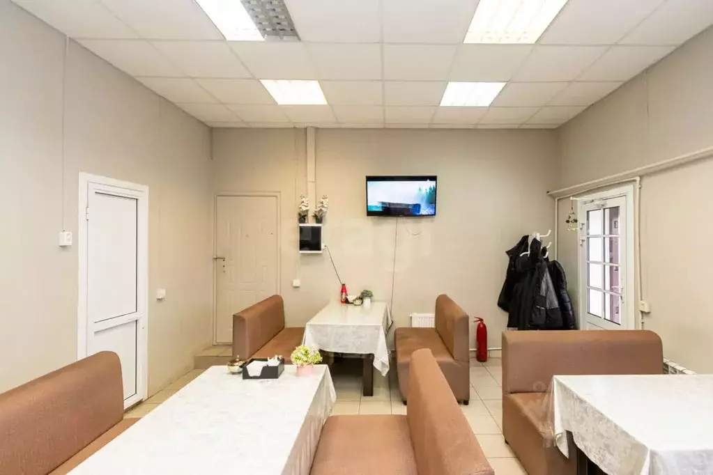 Дом в Тюменская область, Тюмень ул. Пархоменко (257 м) - Фото 1