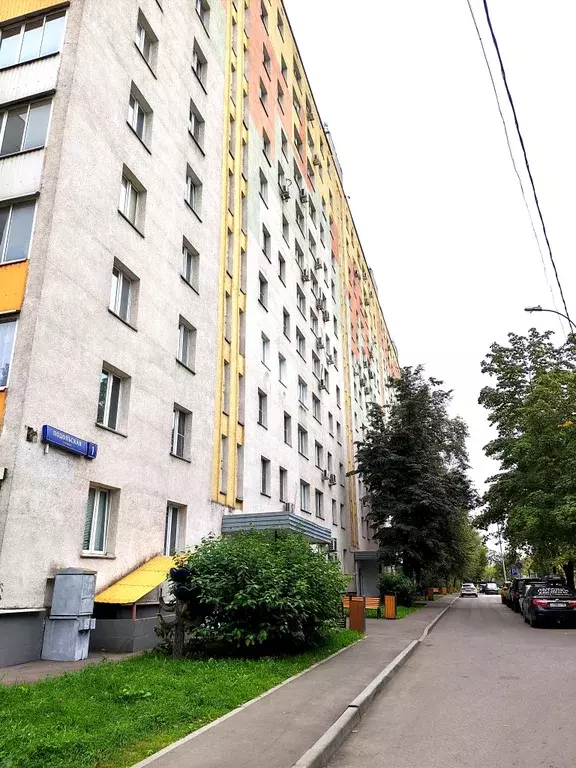 Продается 3-комнатная квартира - Фото 1