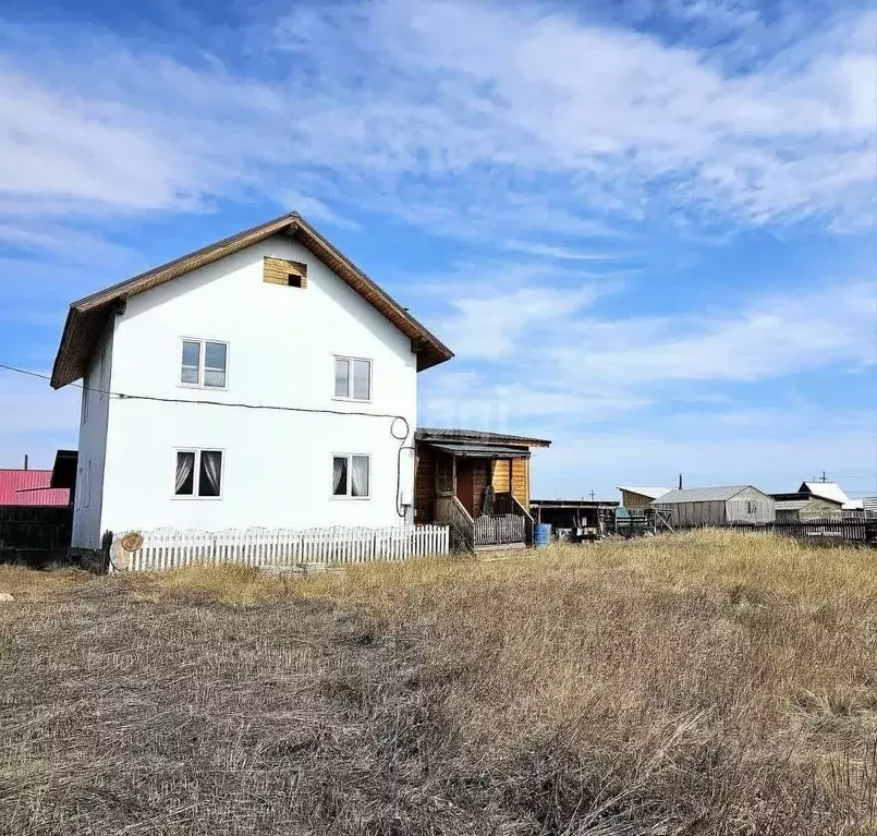 Дом в Бурятия, Иволгинский район, Нижнеиволгинское муниципальное ... - Фото 0