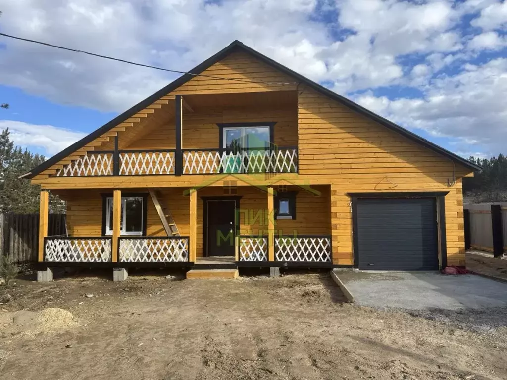 Дом в Бурятия, Улан-Удэ Тепловик мкр, ул. Тепловая (210 м) - Фото 1