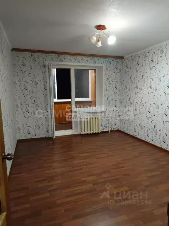 2-к кв. Калужская область, Калуга ул. Гурьянова, 18к2 (65.0 м) - Фото 2