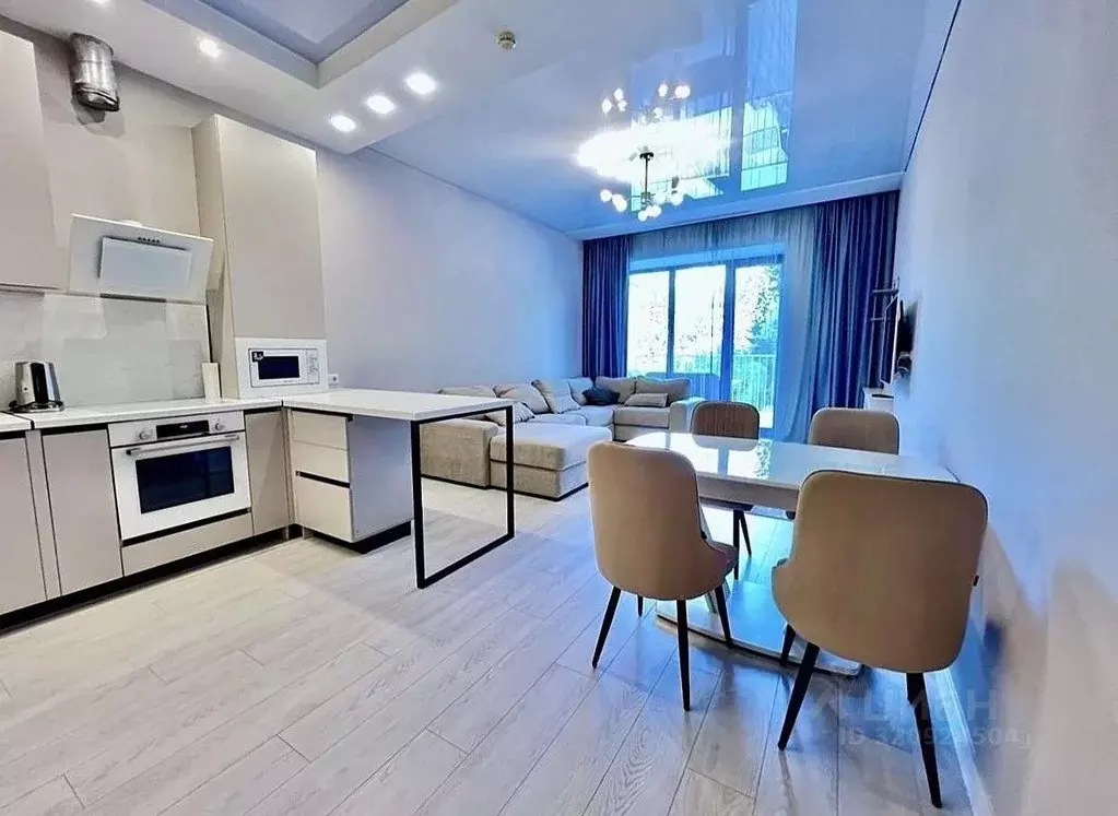 Квартира, 3 комнаты, 163.4 м - Фото 0