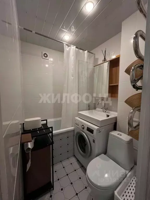 1-к кв. Новосибирская область, Новосибирск ул. Михаила Перевозчикова, ... - Фото 1