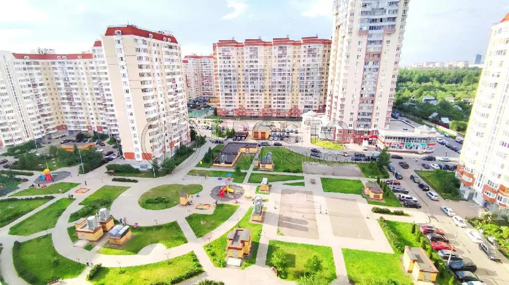 Продается 2-комнатная квартира - Фото 1