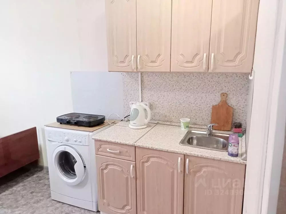 Студия Тюменская область, Тюмень ул. Линейная, 21 (20.0 м) - Фото 1