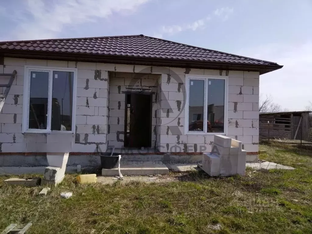 Дом в Краснодарский край, Апшеронск Заозерная ул. (82 м) - Фото 1