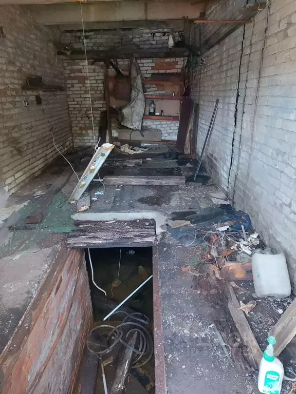 Гараж в Московская область, Серпухов городской округ, Белый Аист мкр ... - Фото 1