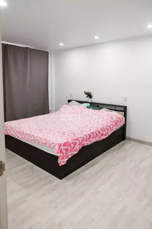 Квартира, 3 комнаты, 64.2 м - Фото 1