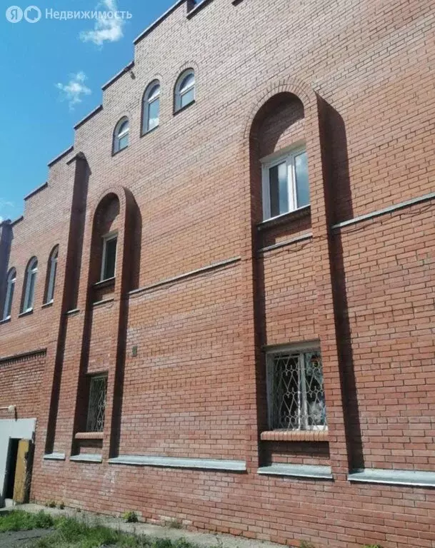 Дом в Красноярск, 4-я Таймырская улица, 2Г (220 м) - Фото 0