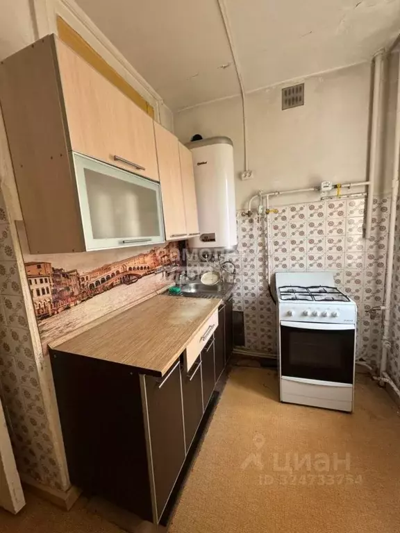 3-к кв. Омская область, Омск Днепровская ул., 42А (59.6 м) - Фото 2