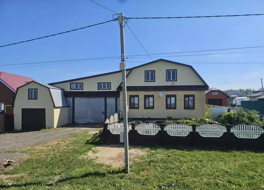 Дом в Татарстан, Пестречинский район, с. Шали ул. Тазиева, 10 (120 м) - Фото 1