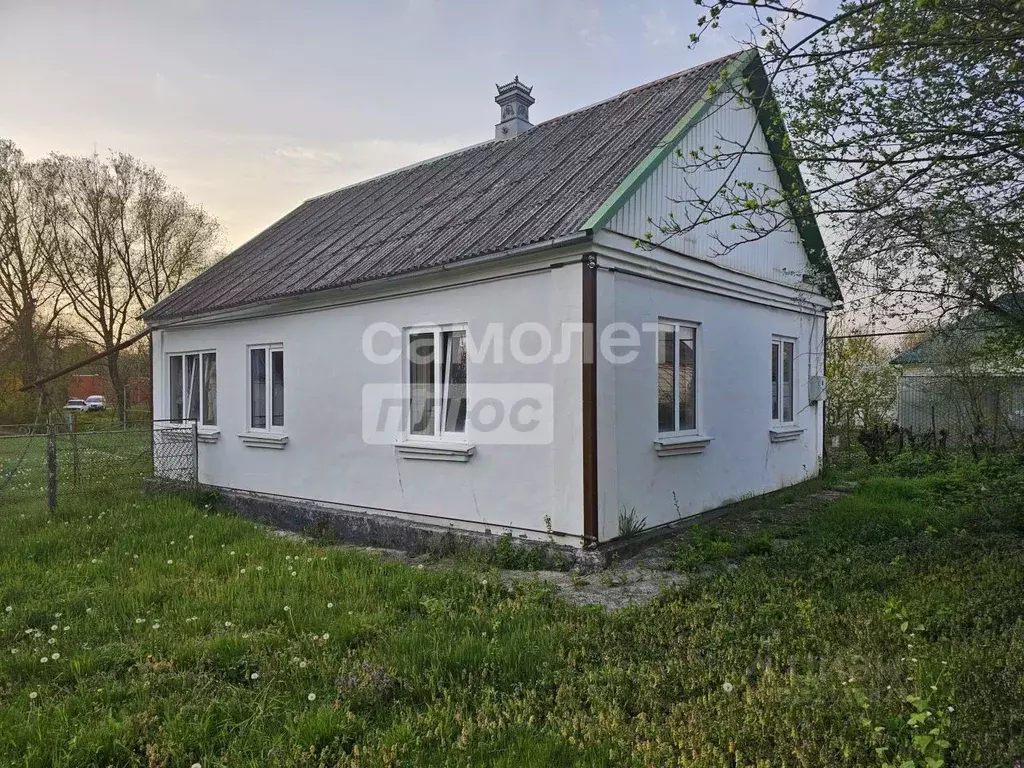 Дом в Краснодарский край, Абинский район, Ахтырское городское ... - Фото 0