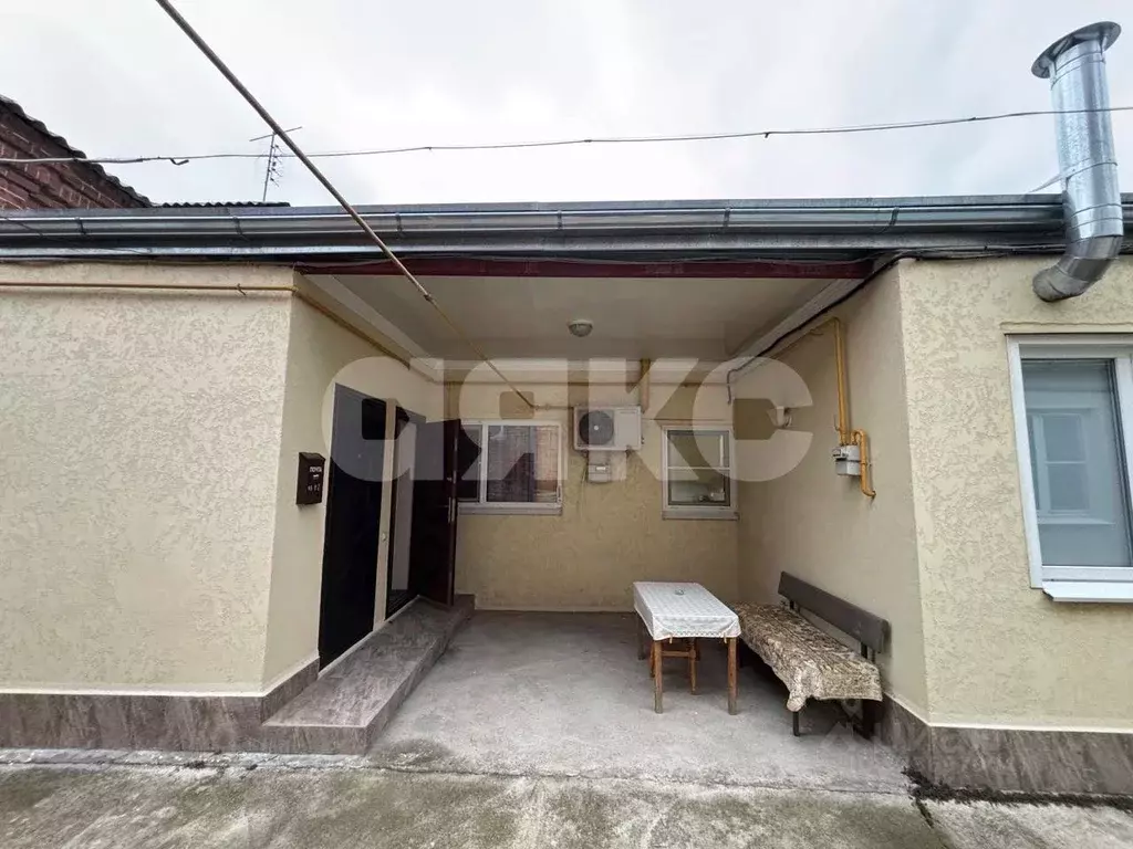 Таунхаус в Краснодарский край, Армавир ул. Имени Маршала Жукова (58 м) - Фото 1