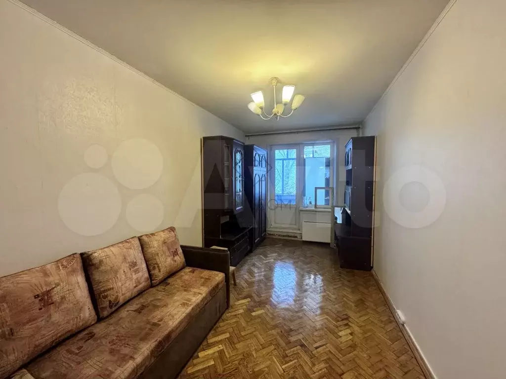 3-к. квартира, 60 м, 3/9 эт. - Фото 0