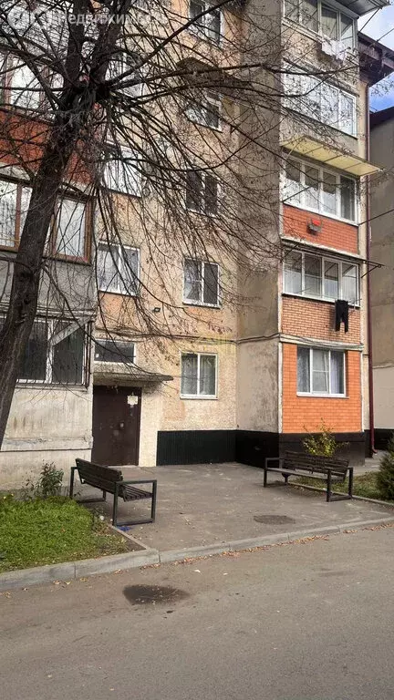 2-комнатная квартира: Владикавказ, Московская улица, 15 (45 м) - Фото 0