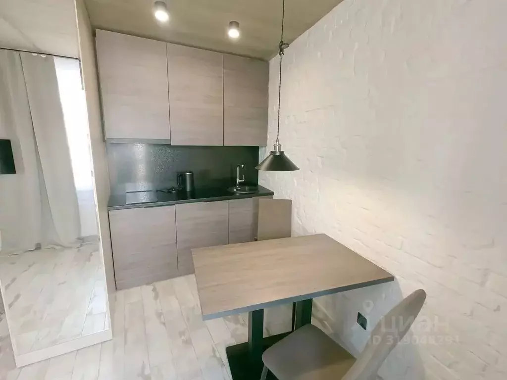 Комната Псковская область, Остров ул. Карла Маркса, 11 - Фото 2