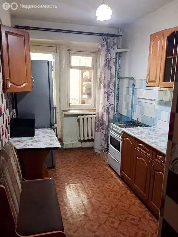 3-комнатная квартира: село Работки, улица Свободы, 35А (55 м) - Фото 1
