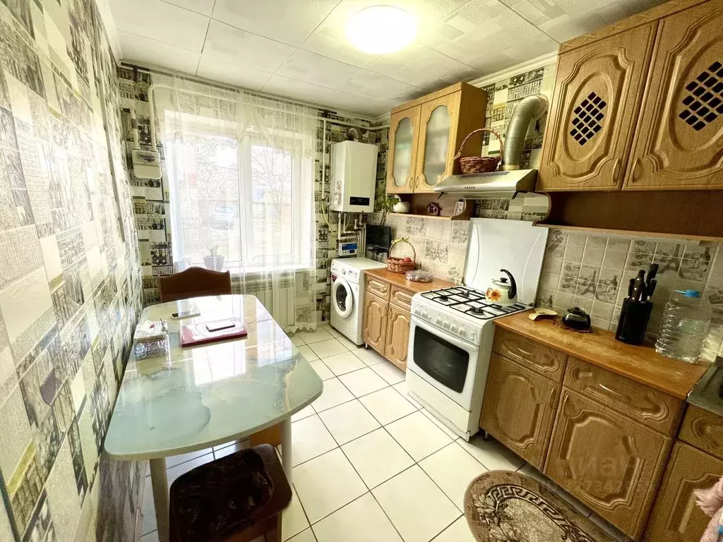 2-к кв. Краснодарский край, Темрюк ул. 27 Сентября, 26 (55.6 м) - Фото 1