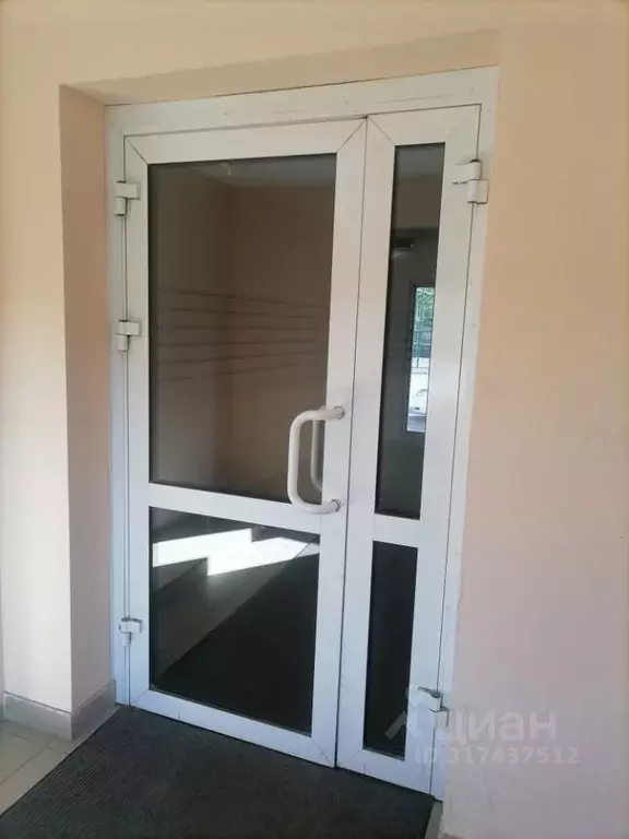 Студия Алтайский край, Барнаул ул. Юрина, 180д (27.5 м) - Фото 1
