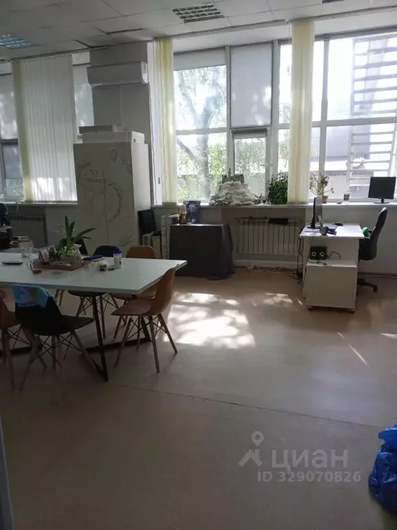 Помещение свободного назначения в Пензенская область, Пенза ул. ... - Фото 1