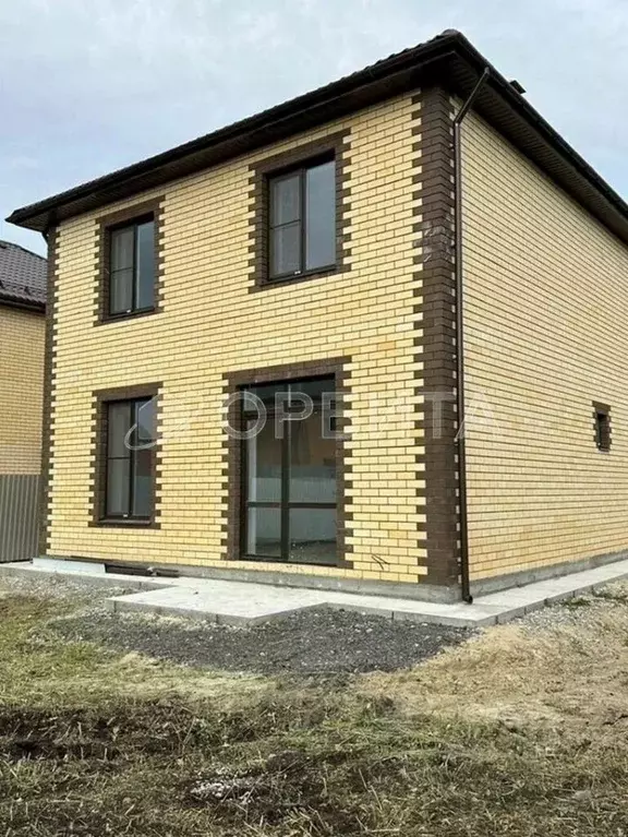 Дом в Тюменская область, Тюмень ул. Александра Хрущева (130 м) - Фото 1