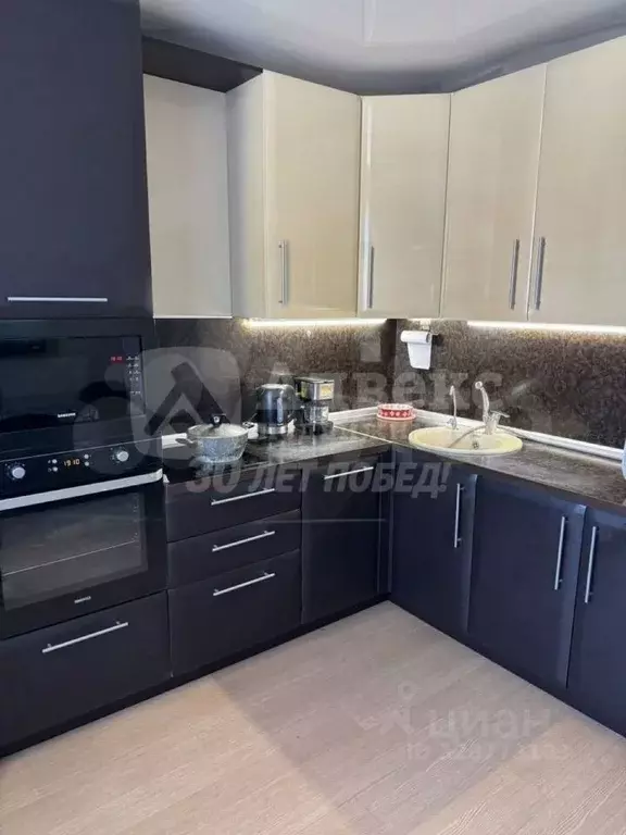 1-к кв. Тюменская область, Тюмень Восточный-2 мкр, ул. Ивана Словцова, ... - Фото 1