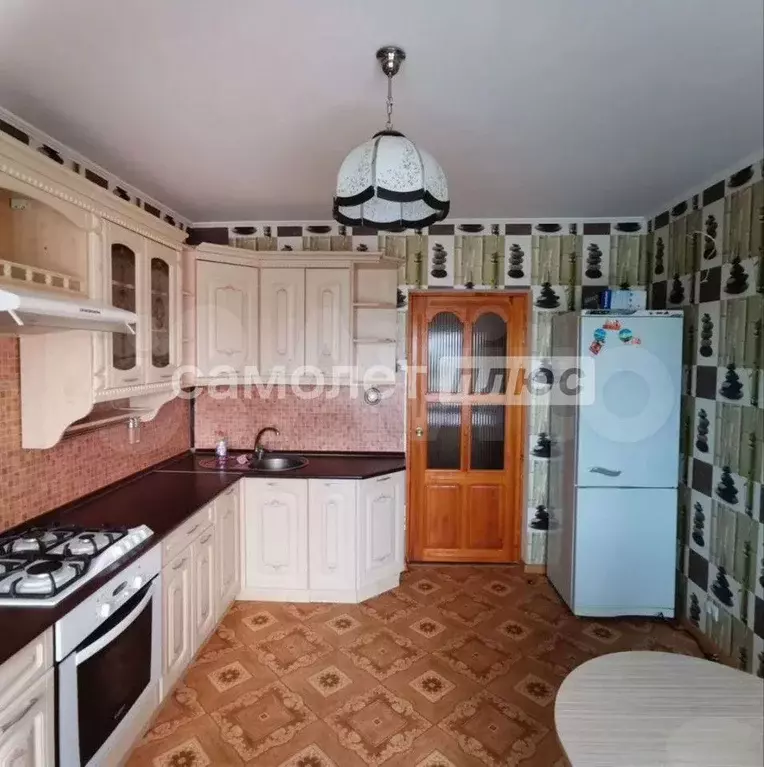 3-к. квартира, 81 м, 5/5 эт. - Фото 1