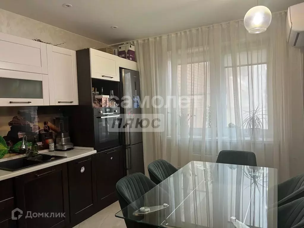 Продаётся 2-к квартира, 58.2 м - Фото 0