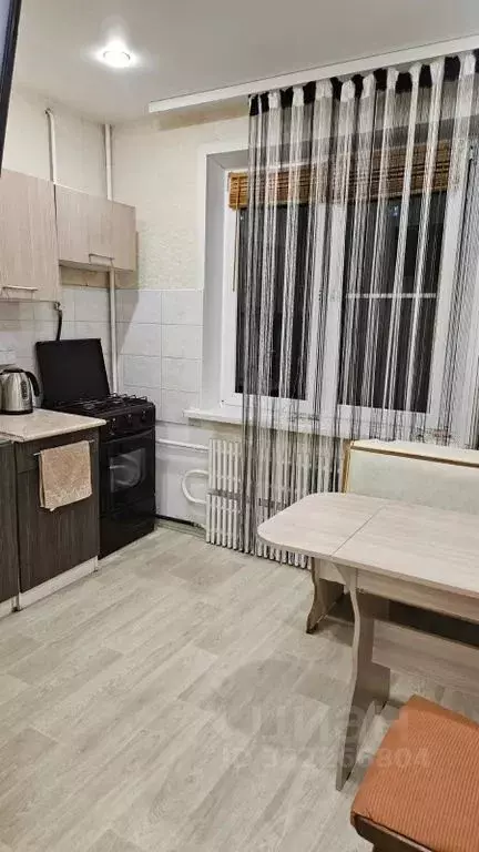 1-к кв. Волгоградская область, Волгоград Семь Ветров мкр, ул. ... - Фото 1