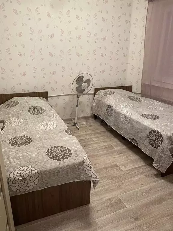 3-к. квартира, 54 м, 5/5 эт. - Фото 1