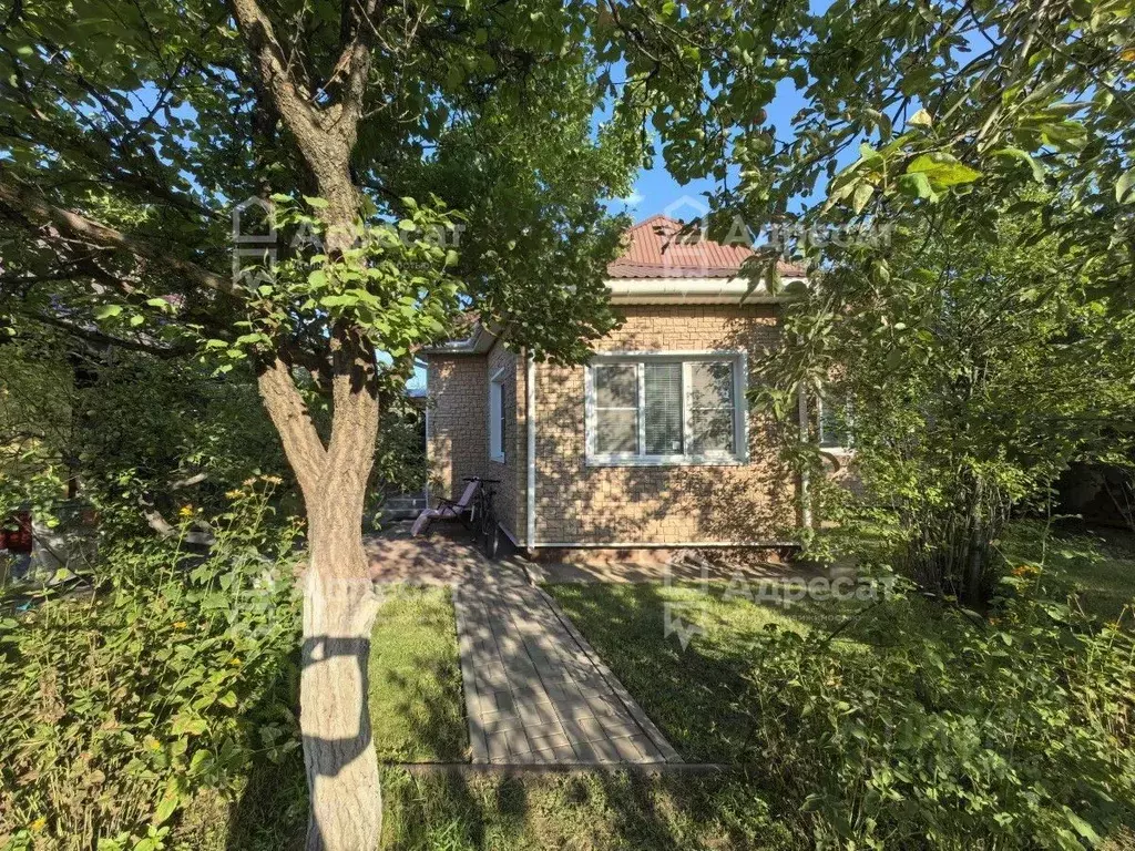 Дом в Волгоградская область, Среднеахтубинский район, Краснослободск ... - Фото 1