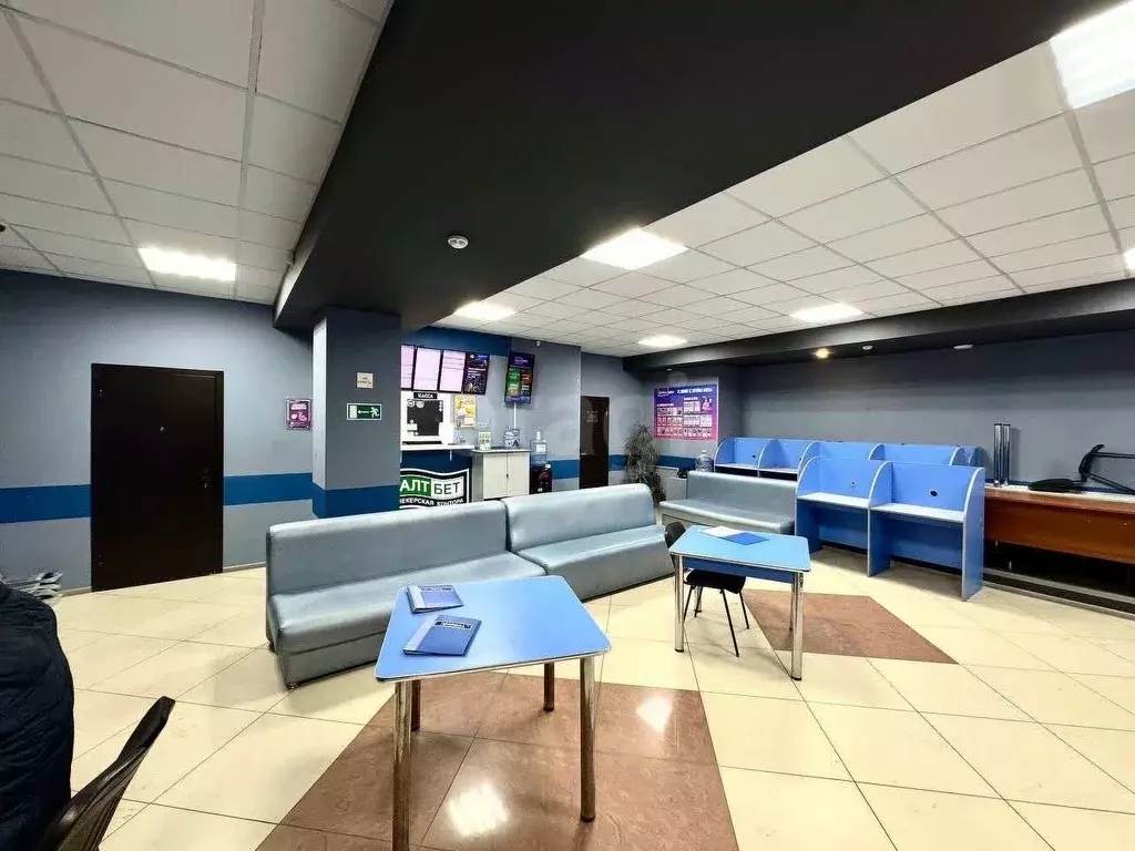 Помещение свободного назначения в Мордовия, Саранск ул. Ульянова, ... - Фото 1