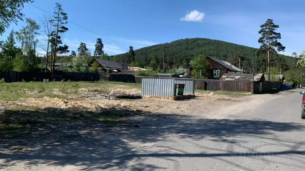 Участок в Бурятия, Муйский муниципальный округ, Таксимо пгт ул. ... - Фото 1