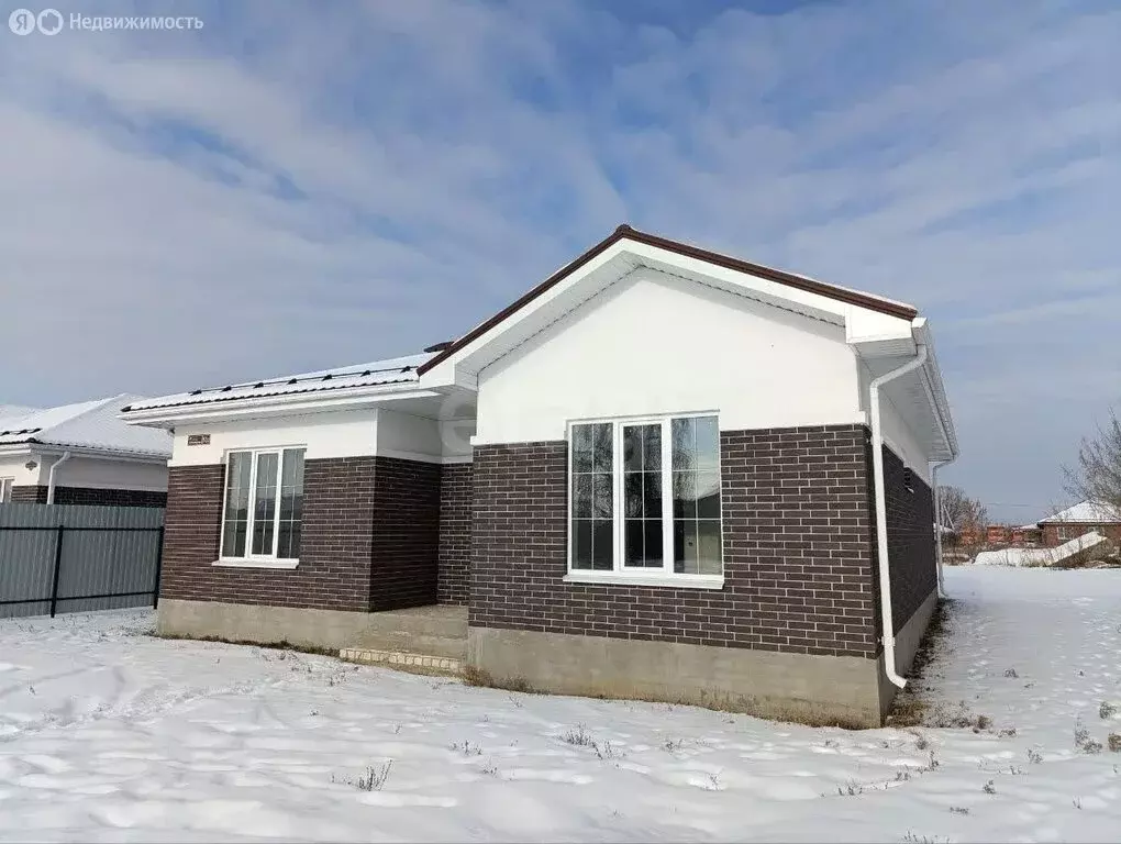 Дом в село Новая Усмань, Коммунарская улица, 1 (107.5 м) - Фото 1