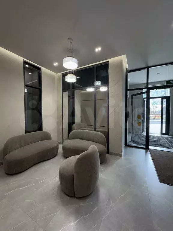 2-к. квартира, 60 м, 4/25 эт. - Фото 1