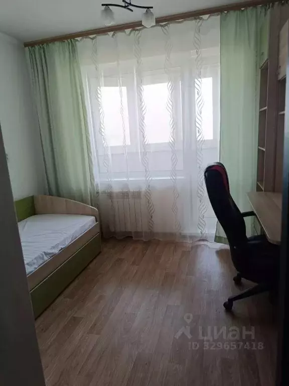 1-к кв. Приморский край, Артем ул. Толстого, 4 (38.0 м) - Фото 1