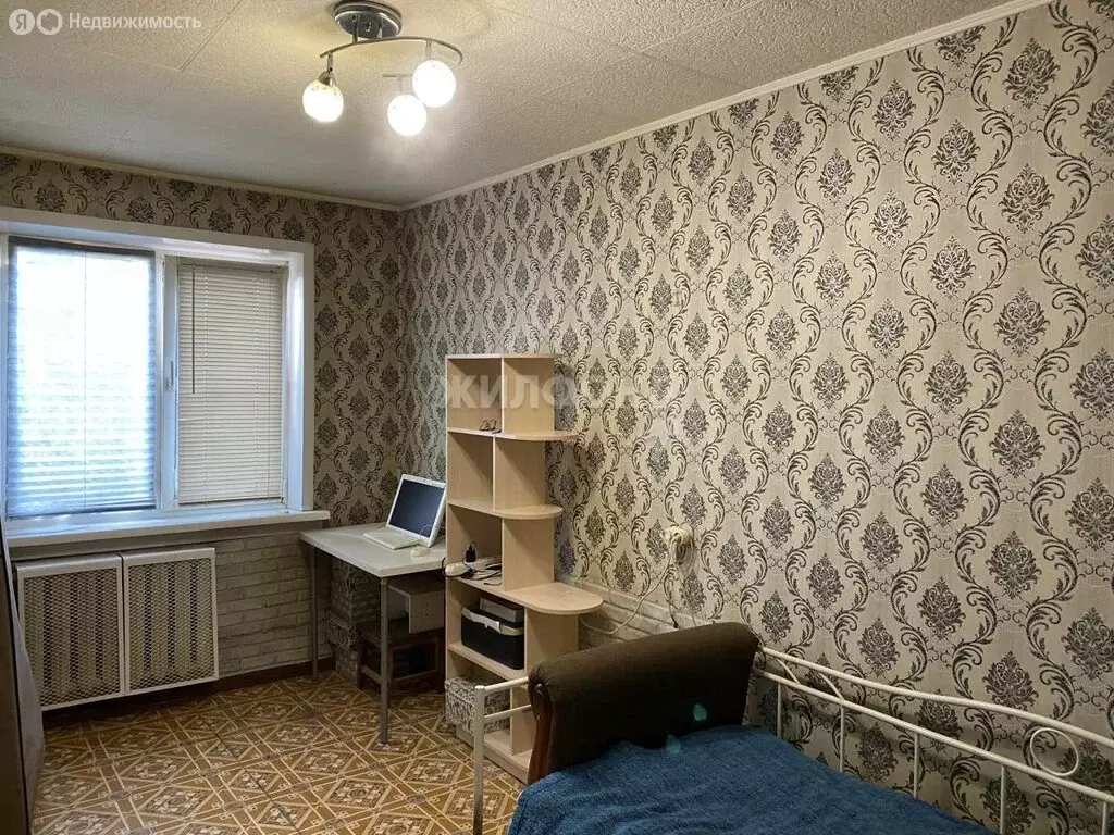 3-комнатная квартира: Новосибирск, Гурьевская улица, 39 (56.9 м) - Фото 1