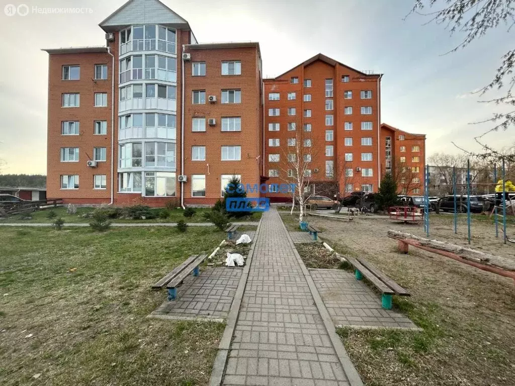 3-комнатная квартира: Бийск, улица Александра Радищева, 1/2 (89.4 м) - Фото 0