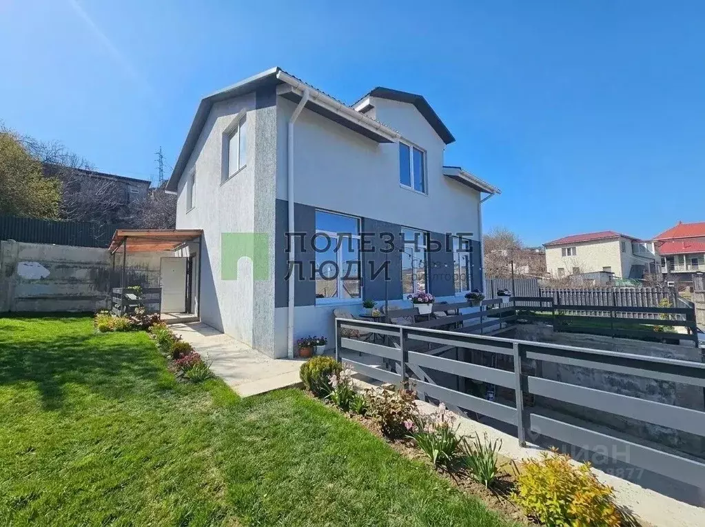 Дом в Севастополь, Севастополь, Балаклава г. ул. Флюсовая, 1 (145 м) - Фото 1