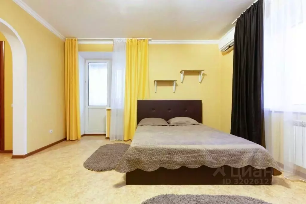 1-к кв. Астраханская область, Астрахань Московская ул., 106/79 (60.0 ... - Фото 1