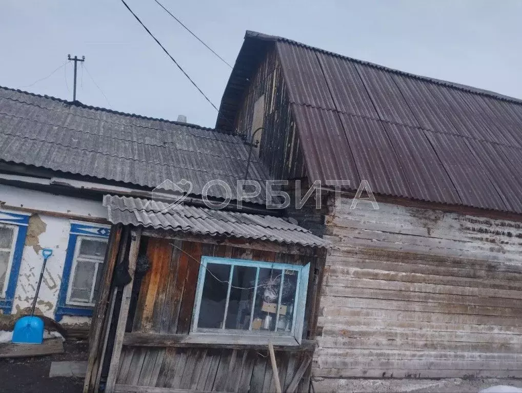 Дом в Тюменская область, Тюмень Физкультурная ул., 33 (71 м) - Фото 1