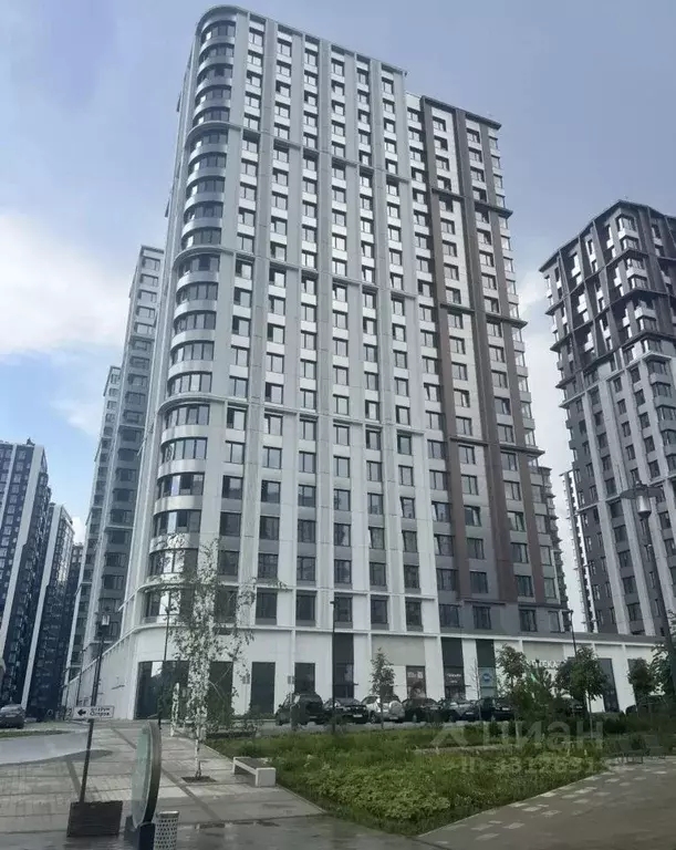 Гараж в Москва 5-й кв-л, Остров жилой комплекс, 1 (29 м) - Фото 1
