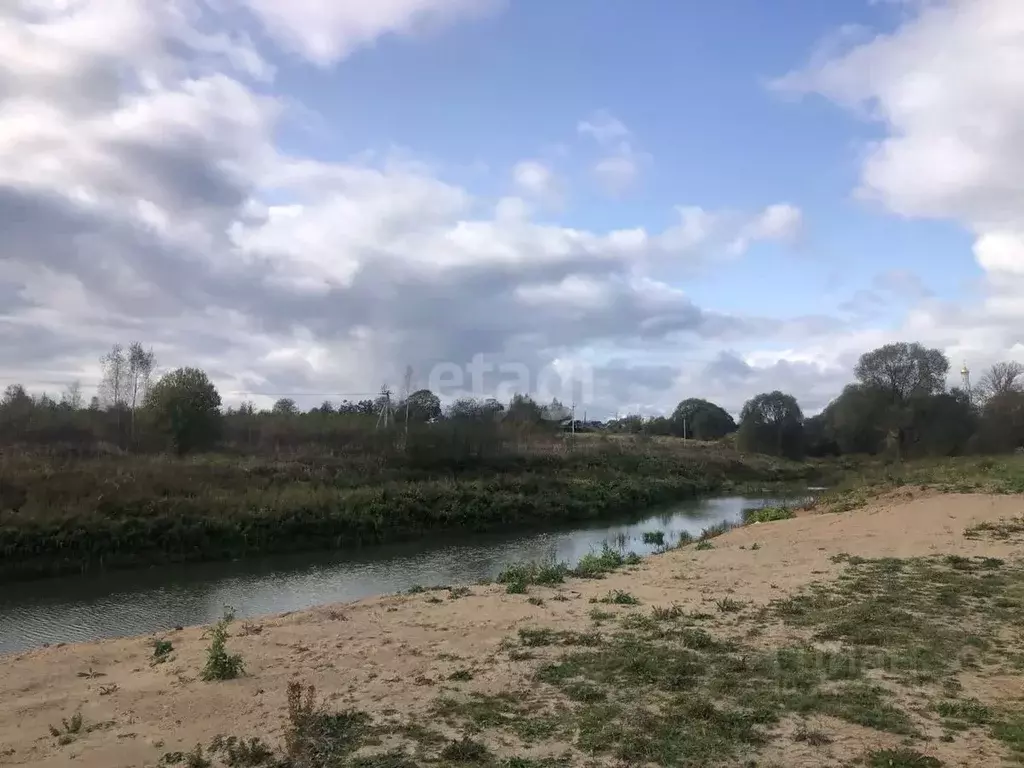 Участок в Тверская область, Конаковский муниципальный округ, Завидово ... - Фото 1
