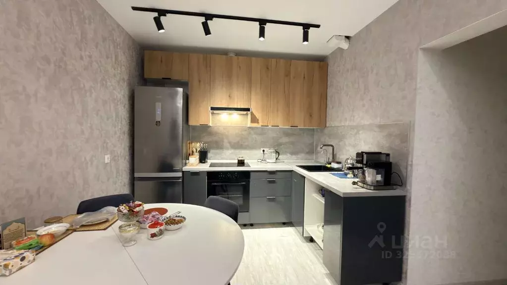 2-к кв. Московская область, Одинцово Вокзальная ул., 31 (61.7 м) - Фото 1