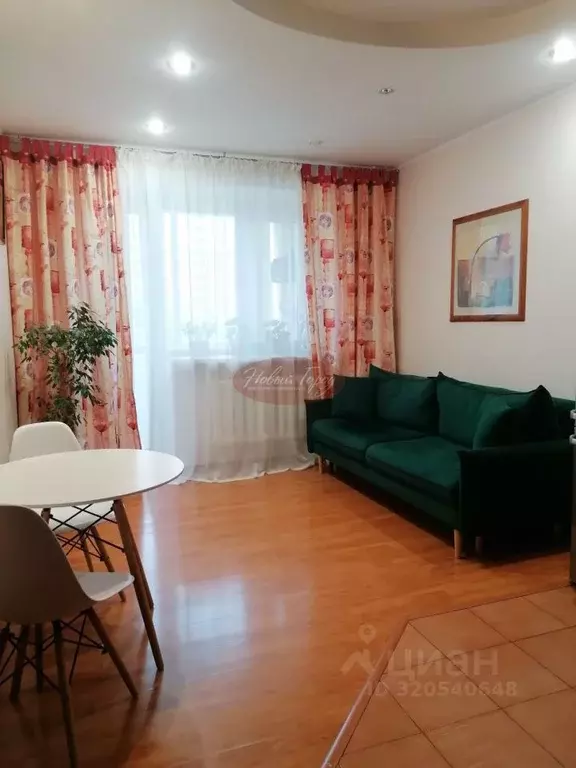 1-к кв. Тюменская область, Тюмень ул. Александра Матросова, 1к2 (53.0 ... - Фото 1