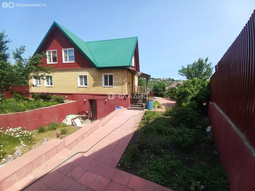 Дом в Пенза, Симферопольский проезд, 2 (297.5 м) - Фото 0