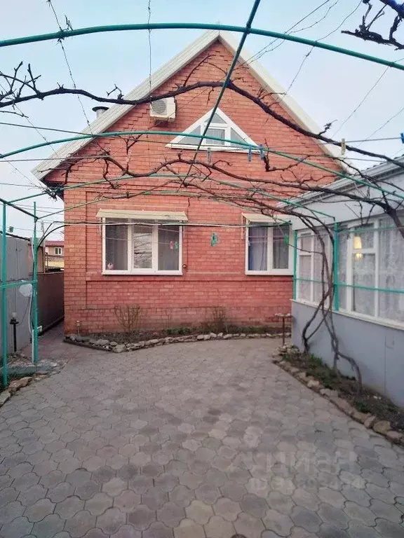 Дом в Краснодарский край, Ейск Бердянская ул. (124 м) - Фото 0