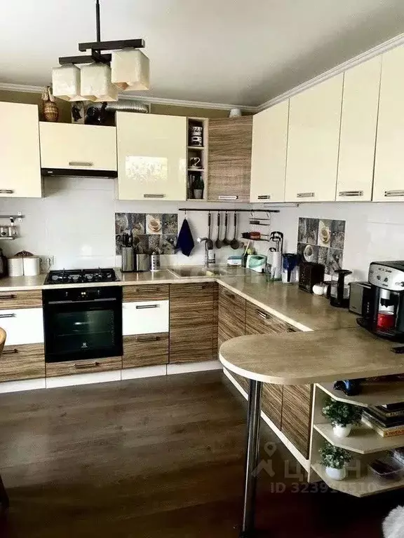 3-к кв. Калининградская область, Советск ул. Матросова, 4 (93.5 м) - Фото 1