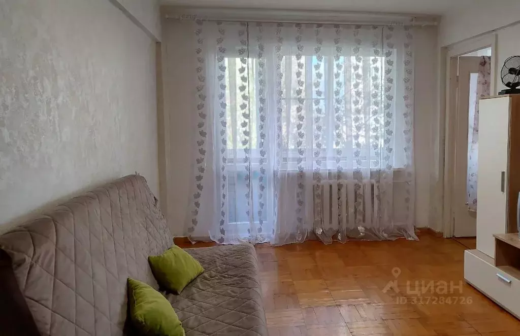 3-к кв. Удмуртия, Ижевск ул. Ворошилова, 101 (49.2 м) - Фото 0