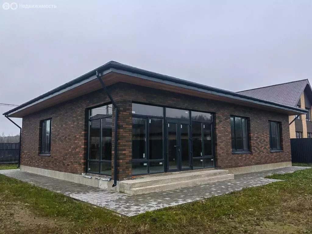 Дом в Калужская область, Боровский муниципальный округ, сельское ... - Фото 1